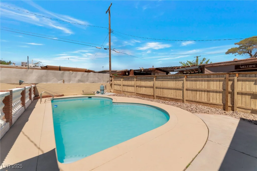 2921 Bassler, North Las Vegas, NV 89030