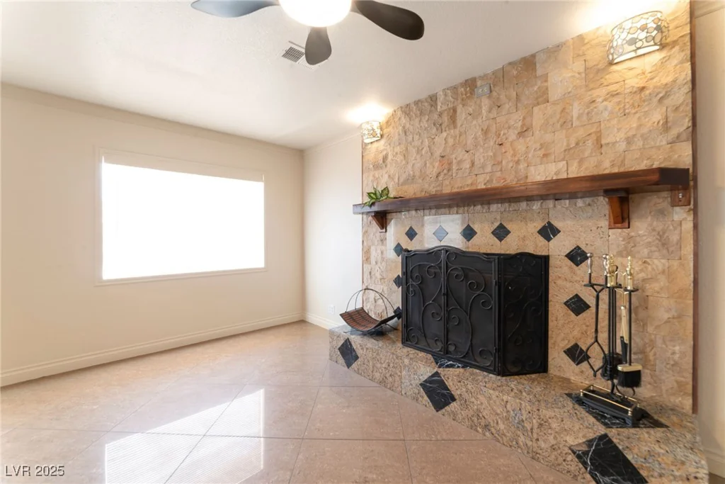2921 Bassler, North Las Vegas, NV 89030