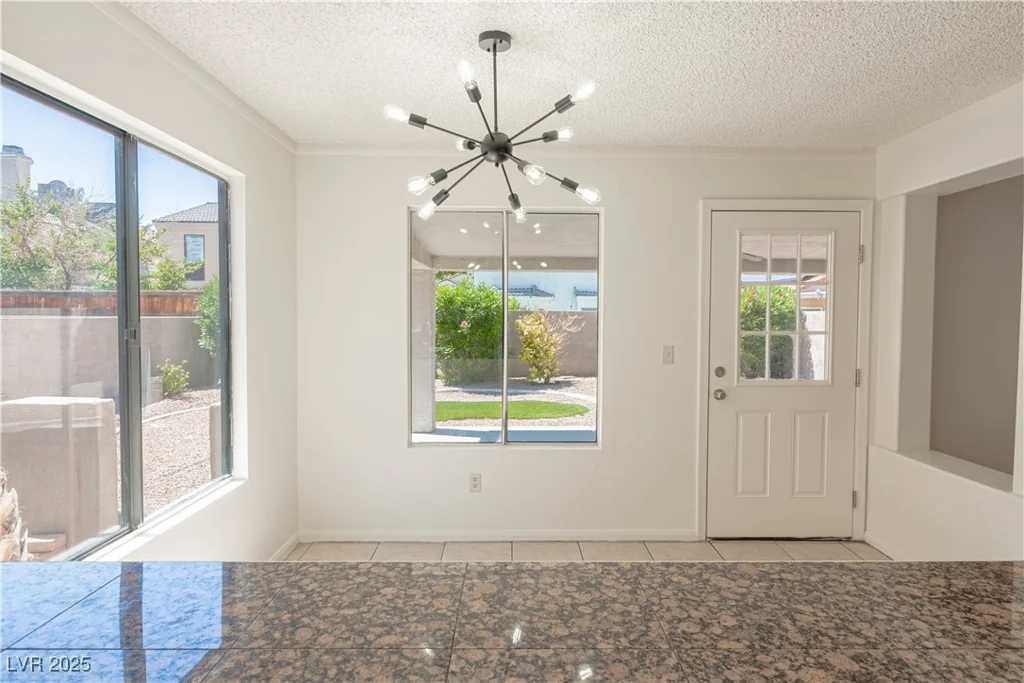 6601 Pepperidge, Las Vegas, NV 89108