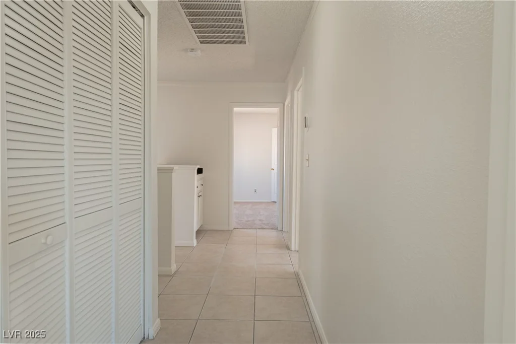 6601 Pepperidge, Las Vegas, NV 89108