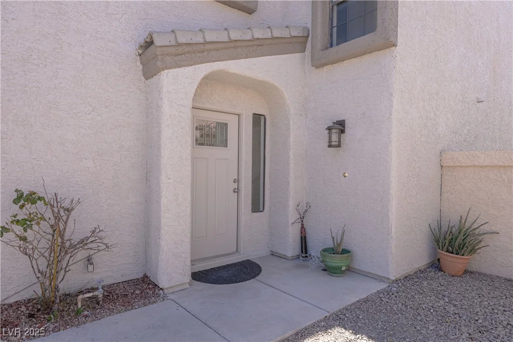 6601 Pepperidge, Las Vegas, NV 89108