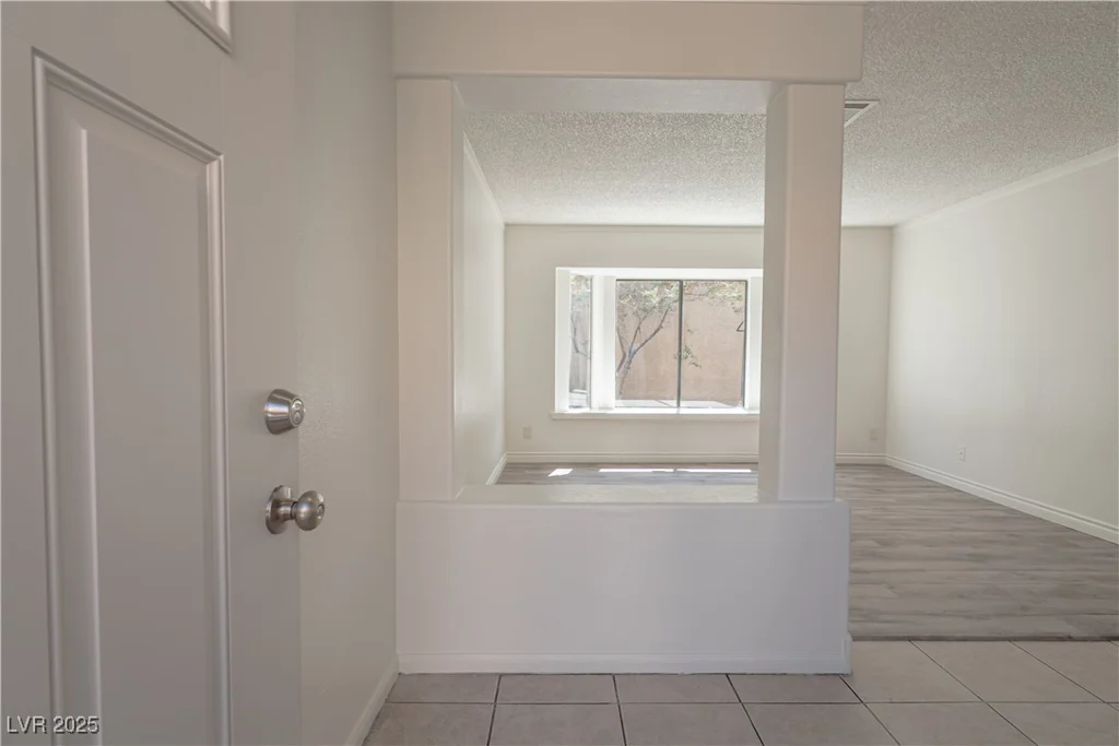 6601 Pepperidge, Las Vegas, NV 89108