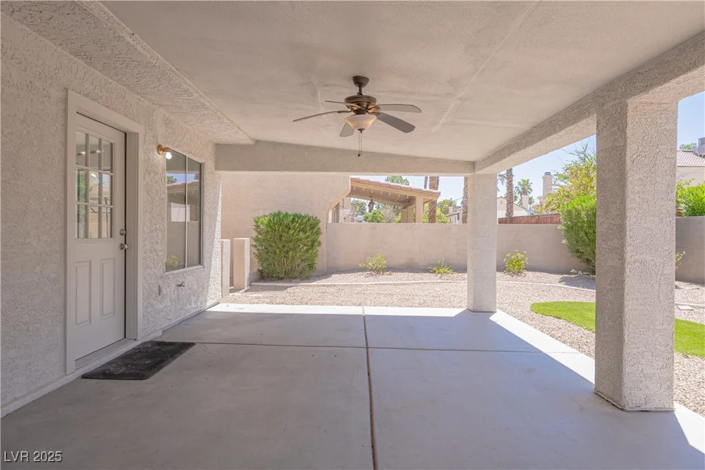 6601 Pepperidge, Las Vegas, NV 89108