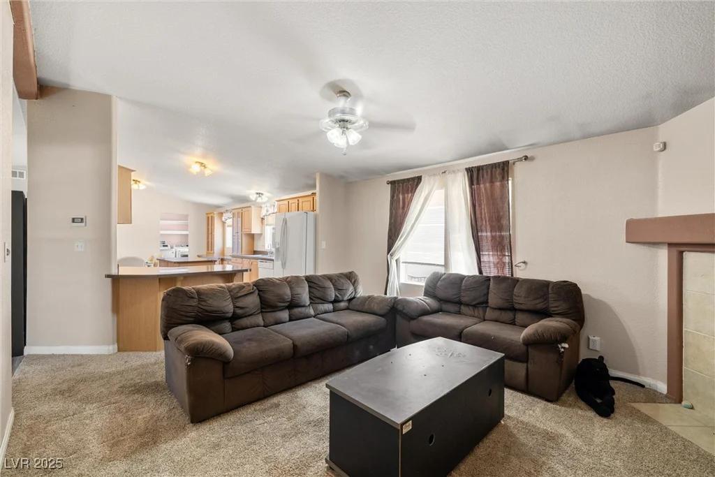 1581 Dyer, Pahrump, NV 89048