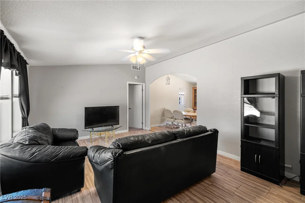 1581 Dyer, Pahrump, NV 89048