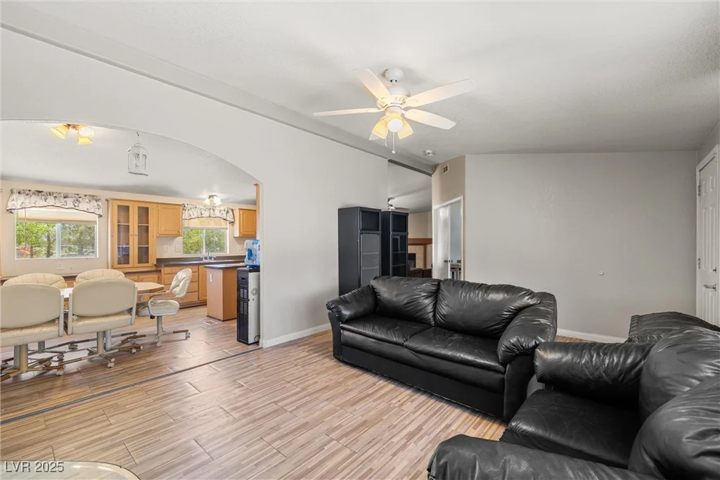 1581 Dyer, Pahrump, NV 89048