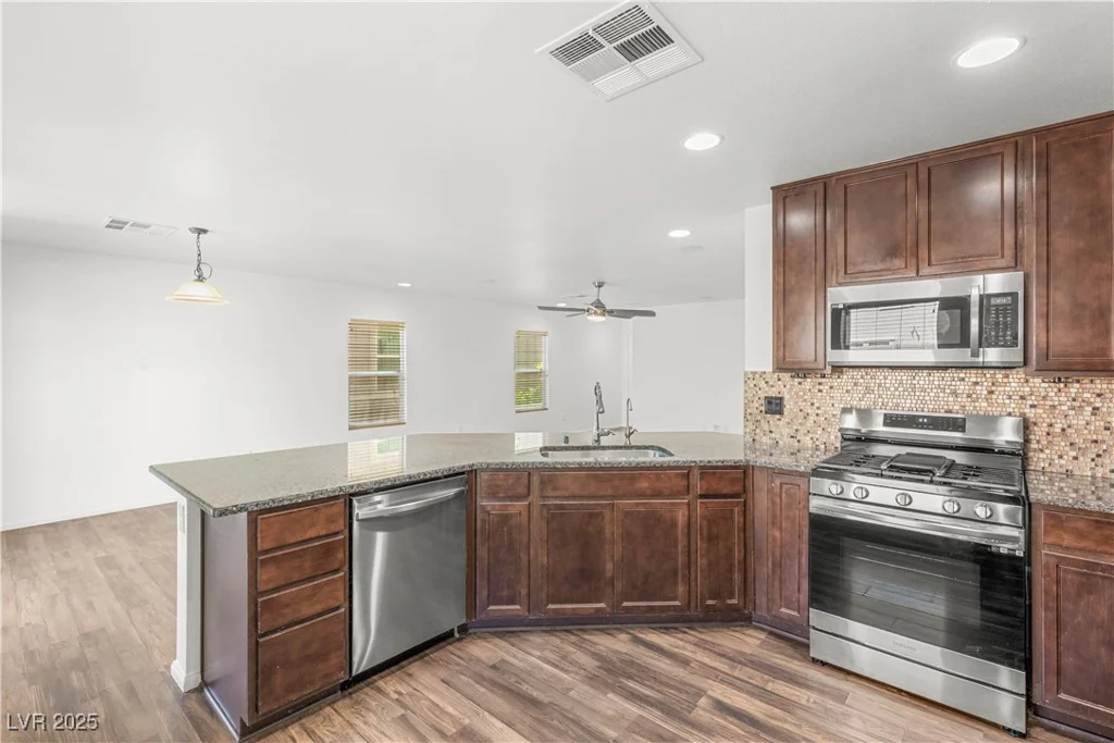 8930 Ford, Las Vegas, NV 89148