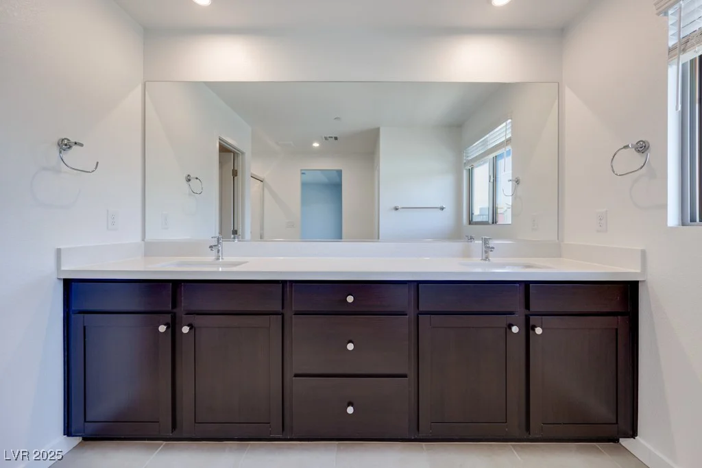 4343 Tallow Falls, Las Vegas, NV 89141