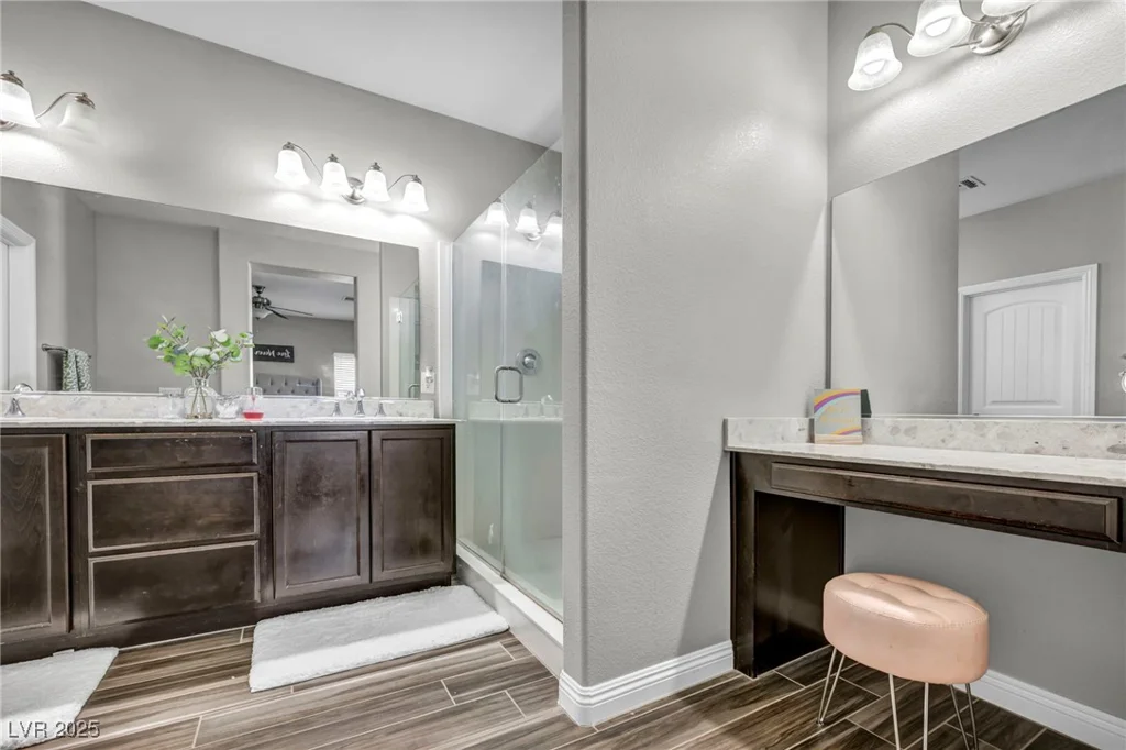 8042 Mosaic Sunrise, Las Vegas, NV 89166