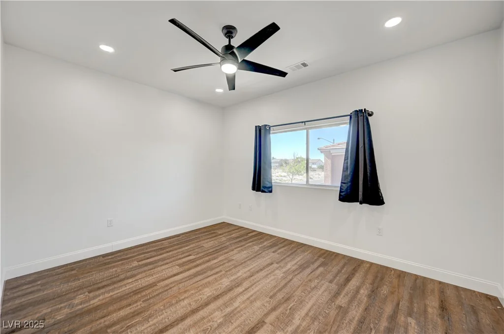 9303 Gilcrease, Las Vegas, NV 89149