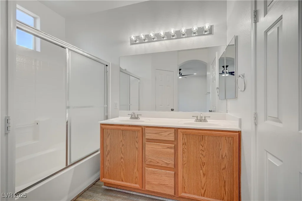 9303 Gilcrease, Las Vegas, NV 89149