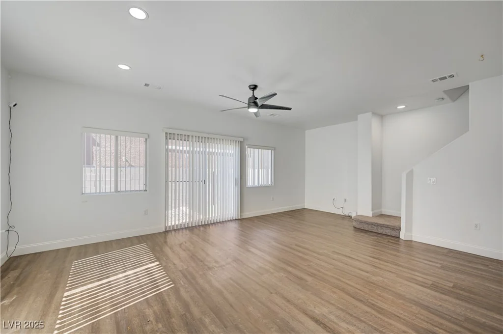 9303 Gilcrease, Las Vegas, NV 89149