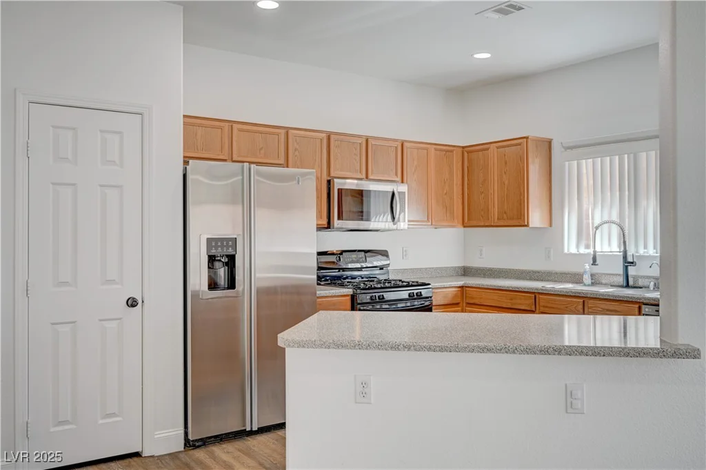 9303 Gilcrease, Las Vegas, NV 89149