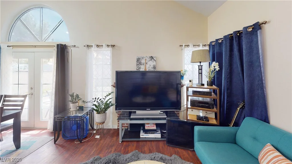 7164 Paradise Bay, Las Vegas, NV 89119
