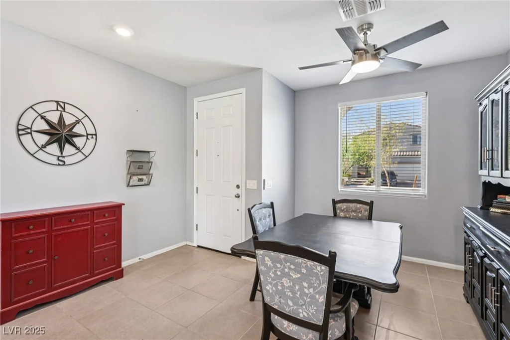 2552 Dollison, North Las Vegas, NV 89081