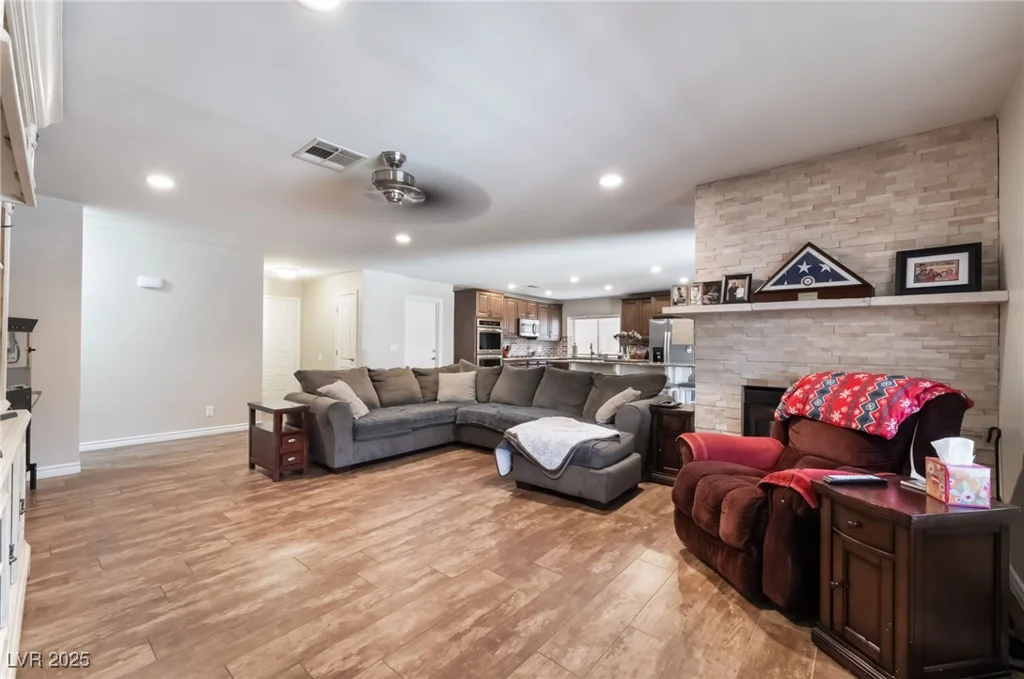 838 Mainsail, Henderson, NV 89002