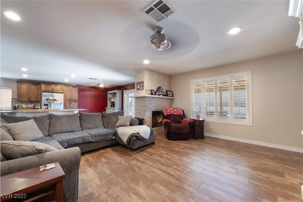 838 Mainsail, Henderson, NV 89002