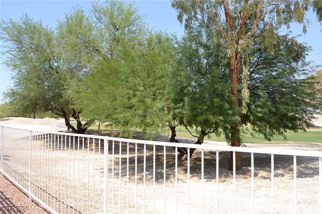 5144 Forest Oaks, Las Vegas, NV 89149