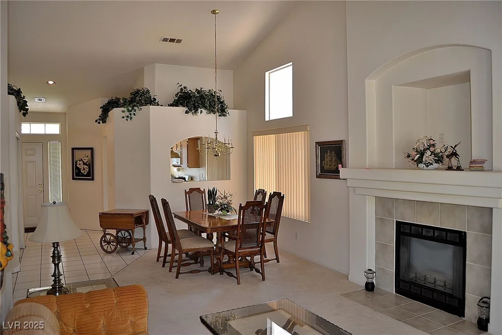 5144 Forest Oaks, Las Vegas, NV 89149
