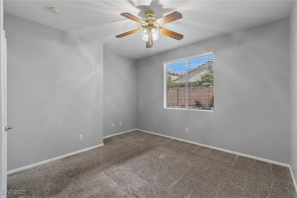 4832 Pounding Surf, Las Vegas, NV 89131