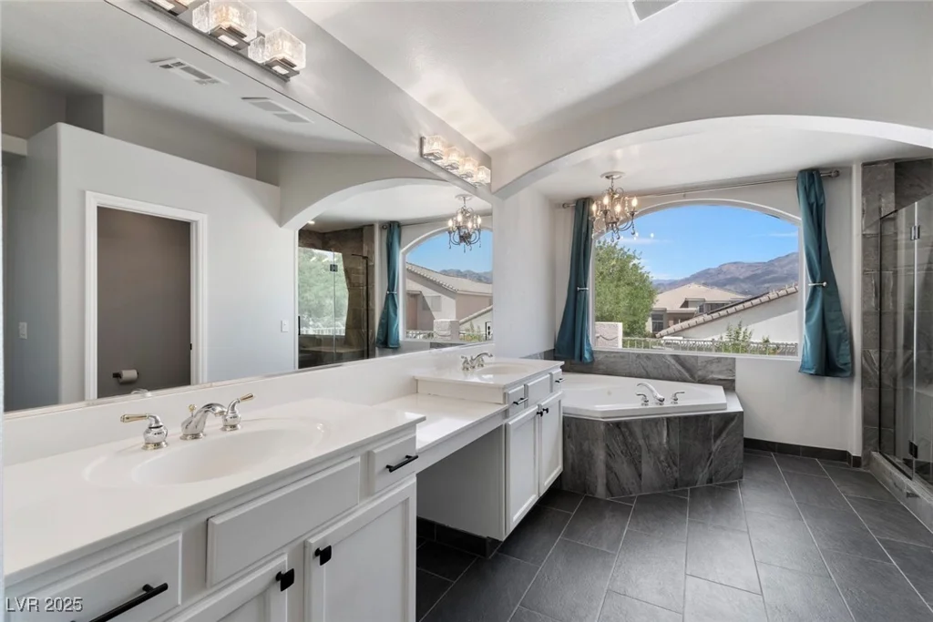 4832 Pounding Surf, Las Vegas, NV 89131