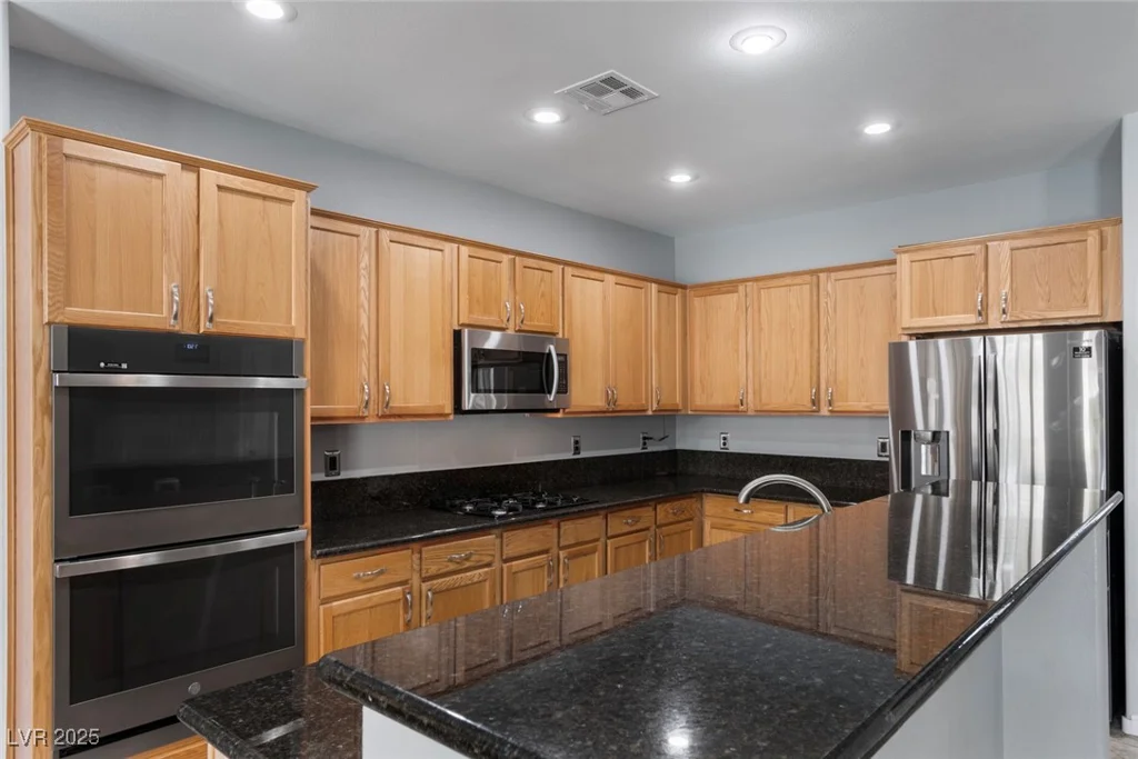 4832 Pounding Surf, Las Vegas, NV 89131