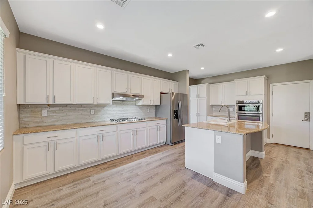 8108 Walnut Roast, Las Vegas, NV 89131