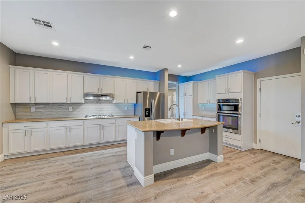 8108 Walnut Roast, Las Vegas, NV 89131