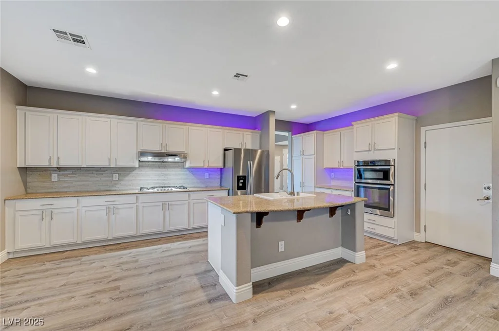 8108 Walnut Roast, Las Vegas, NV 89131
