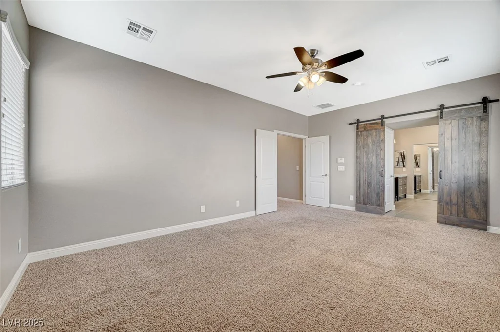 8108 Walnut Roast, Las Vegas, NV 89131