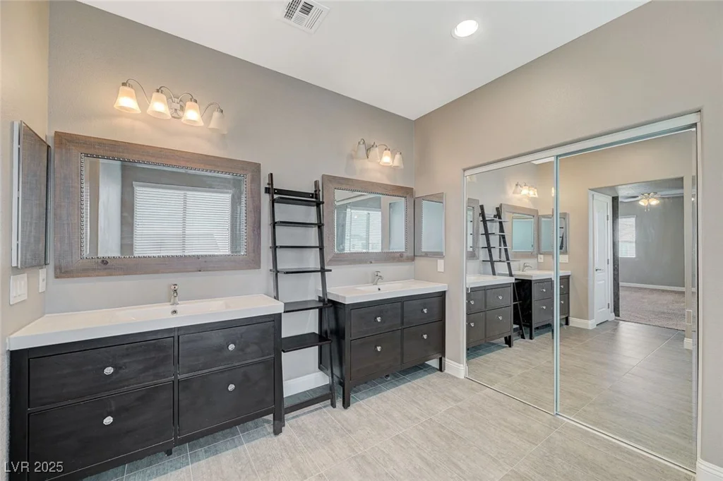 8108 Walnut Roast, Las Vegas, NV 89131