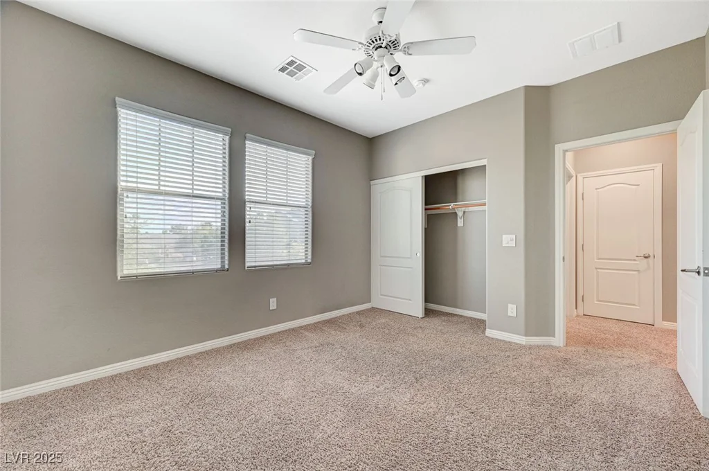 8108 Walnut Roast, Las Vegas, NV 89131
