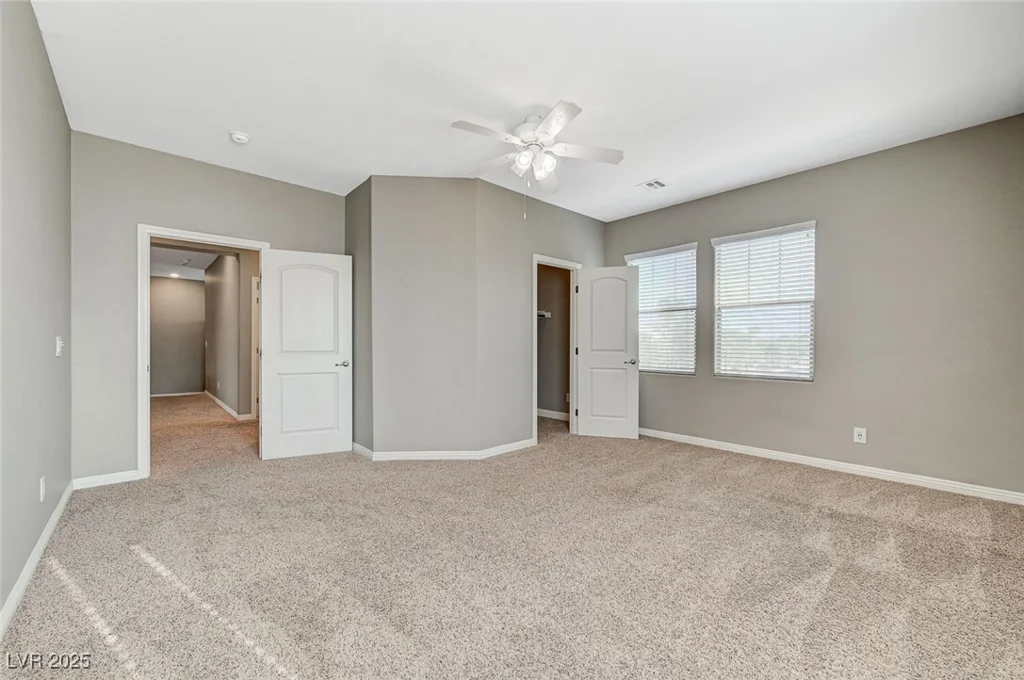 8108 Walnut Roast, Las Vegas, NV 89131