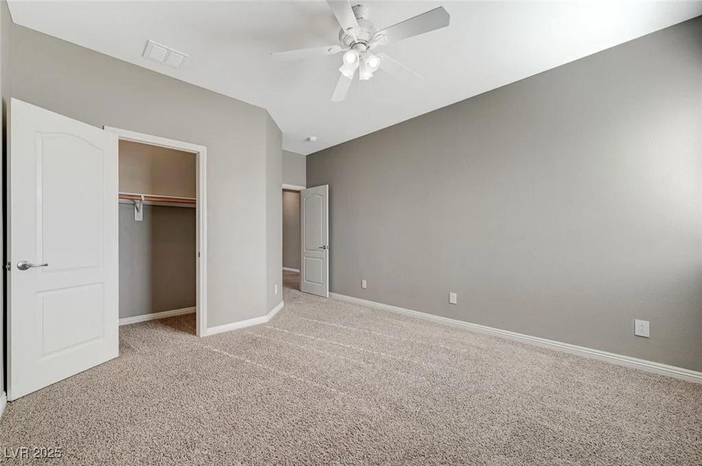 8108 Walnut Roast, Las Vegas, NV 89131