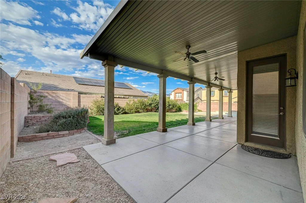 8108 Walnut Roast, Las Vegas, NV 89131