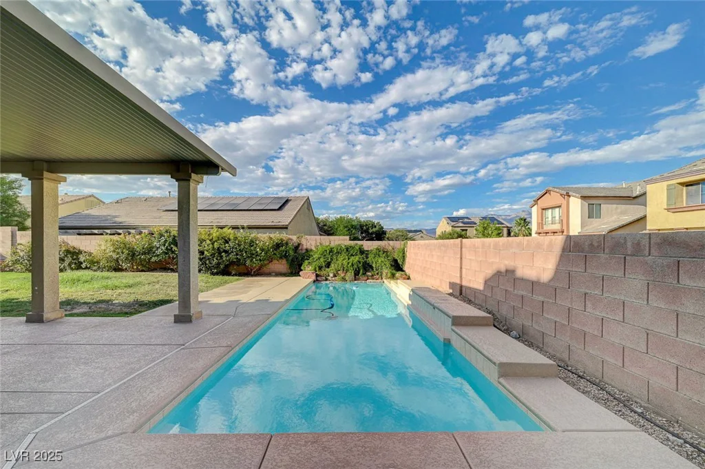 8108 Walnut Roast, Las Vegas, NV 89131