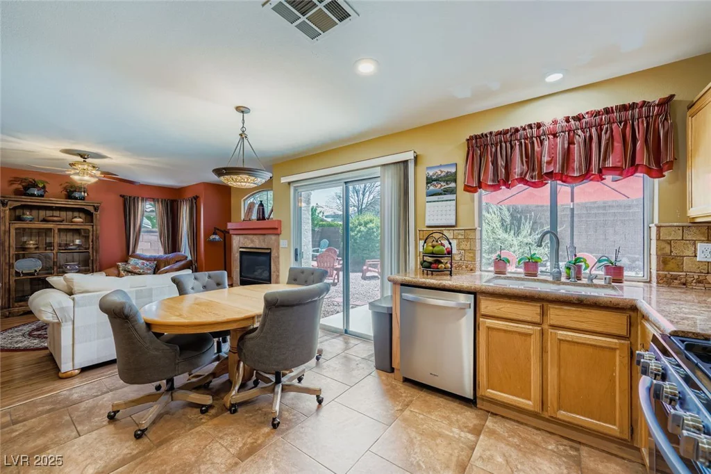 10525 Prime View, Las Vegas, NV 89144