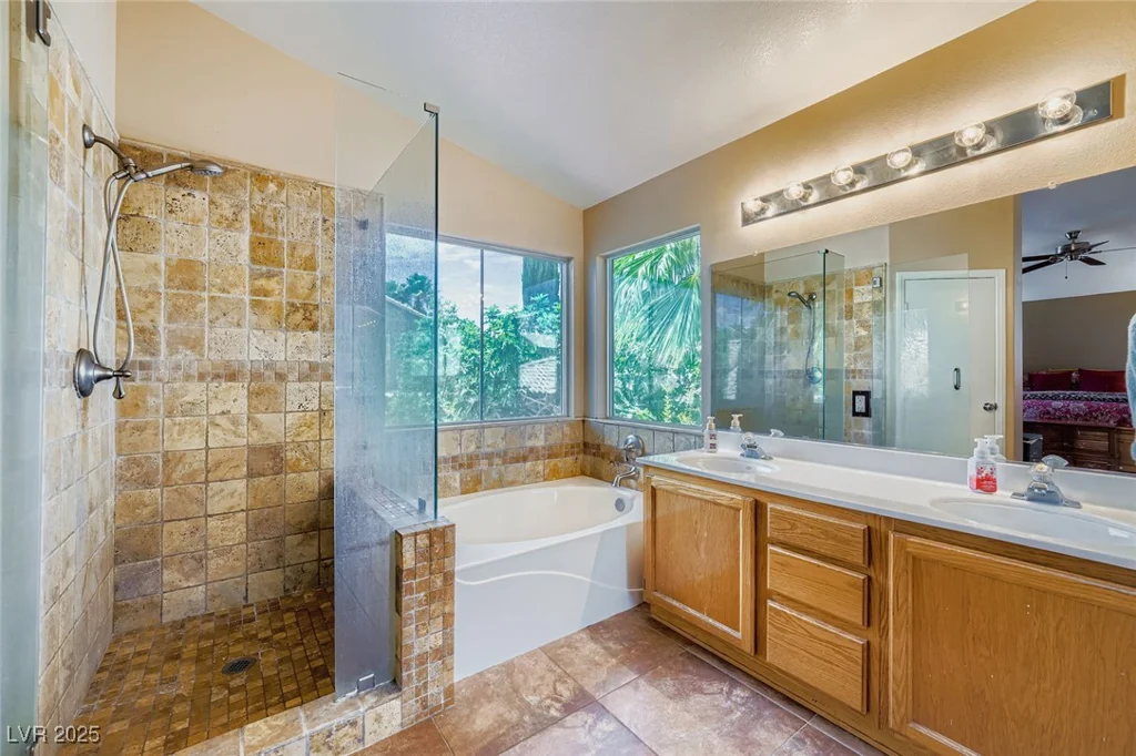 10525 Prime View, Las Vegas, NV 89144