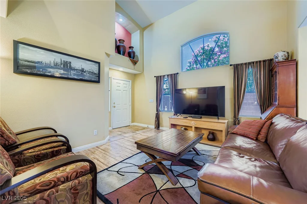 10525 Prime View, Las Vegas, NV 89144