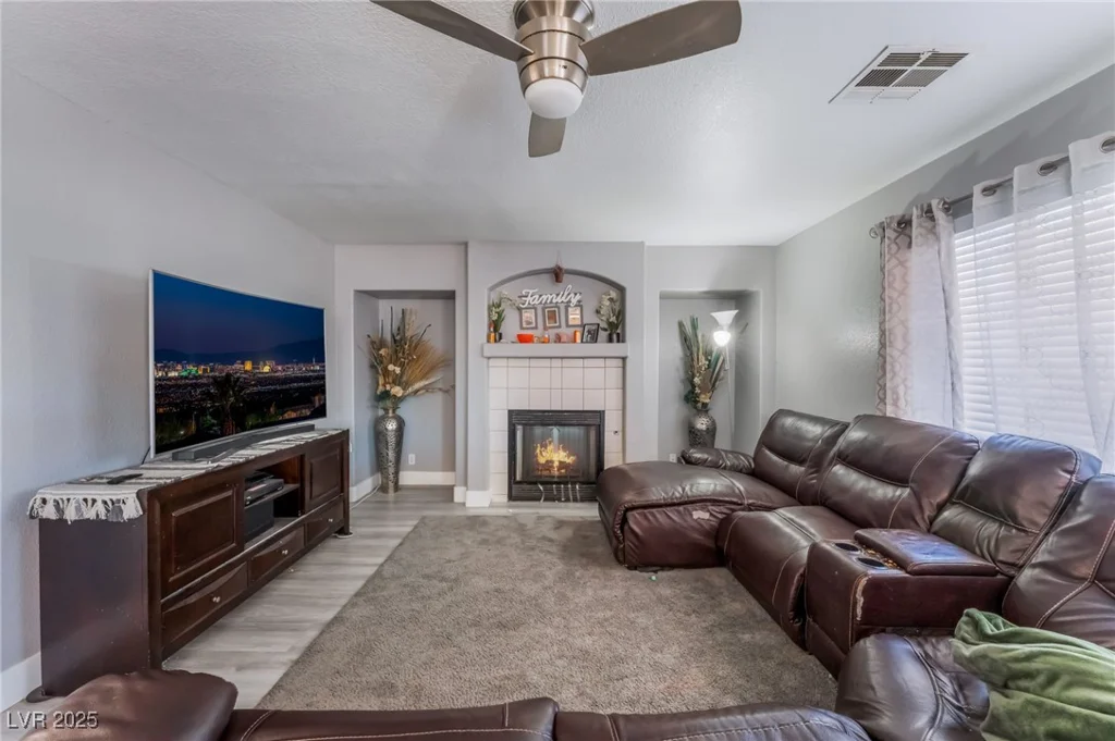 3830 Rose Canyon, North Las Vegas, NV 89032