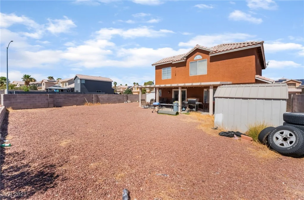 3830 Rose Canyon, North Las Vegas, NV 89032