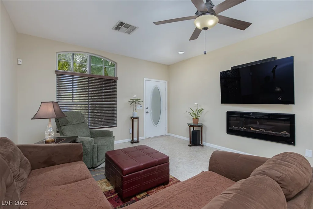 5150 Cross Ranch, North Las Vegas, NV 89081