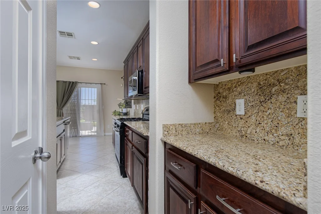 5150 Cross Ranch, North Las Vegas, NV 89081