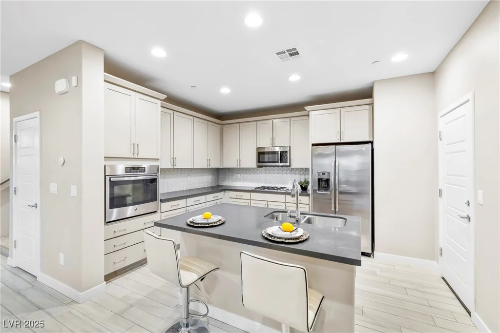 1109 Vibrance, Henderson, NV 89011