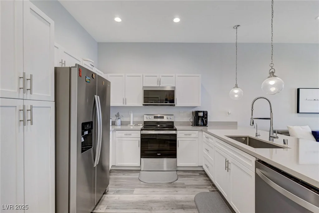 6430 Spring Jog, Las Vegas, NV 89166