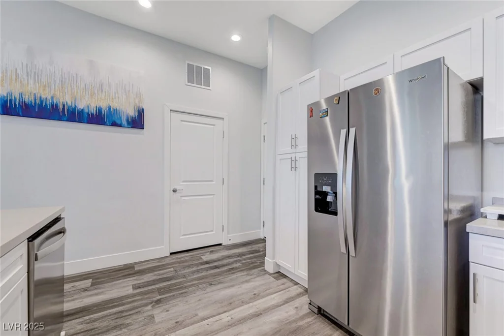 6430 Spring Jog, Las Vegas, NV 89166
