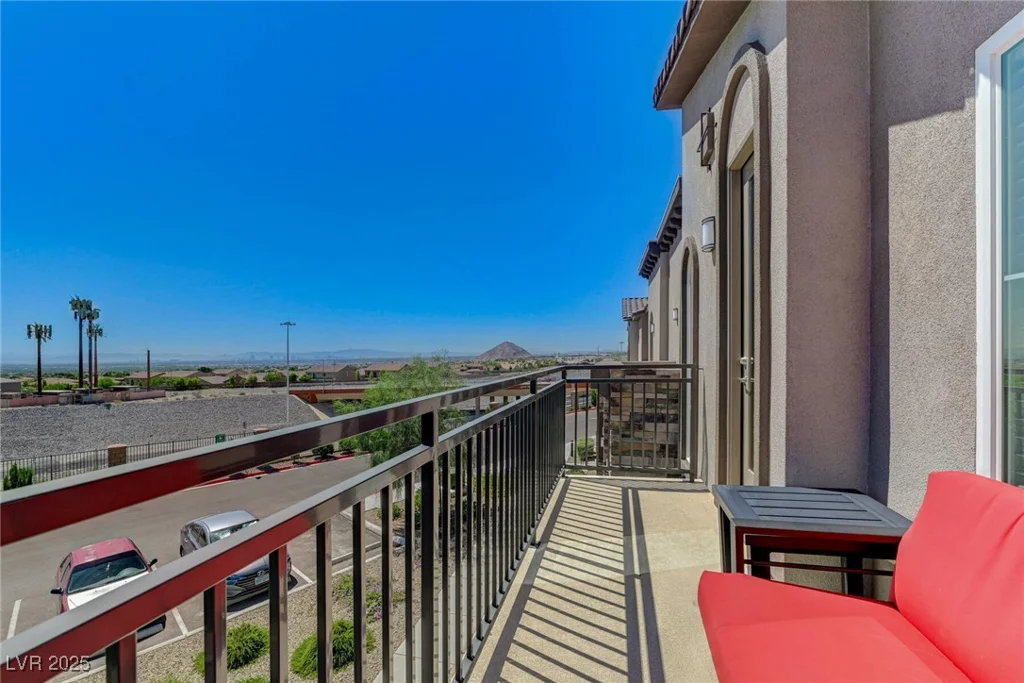 6430 Spring Jog, Las Vegas, NV 89166