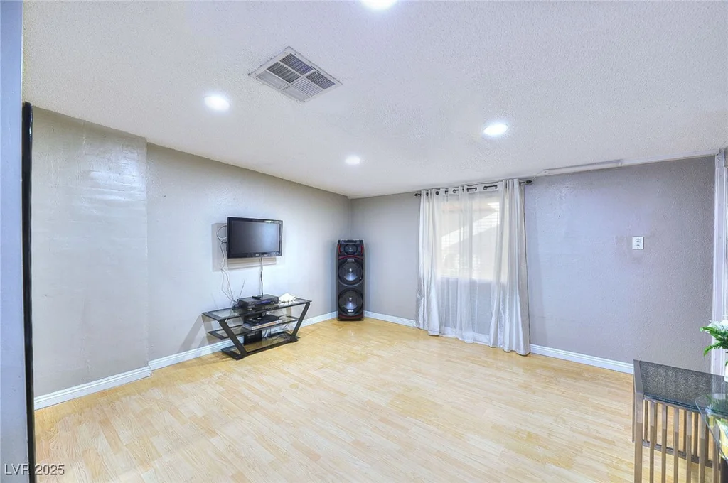 1836 Statz, North Las Vegas, NV 89030
