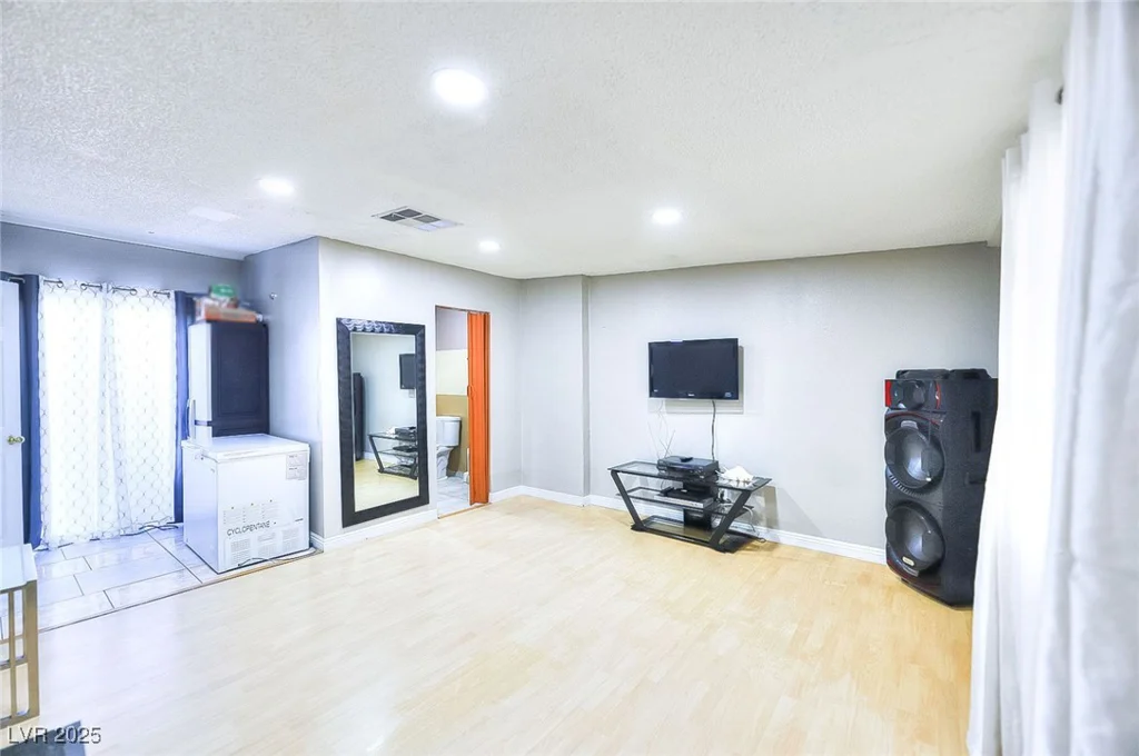 1836 Statz, North Las Vegas, NV 89030