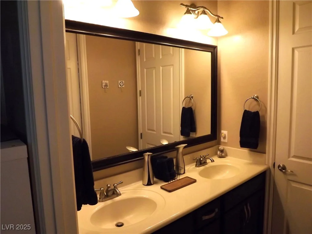 4242 Helena Hideaway, Las Vegas, NV 89129